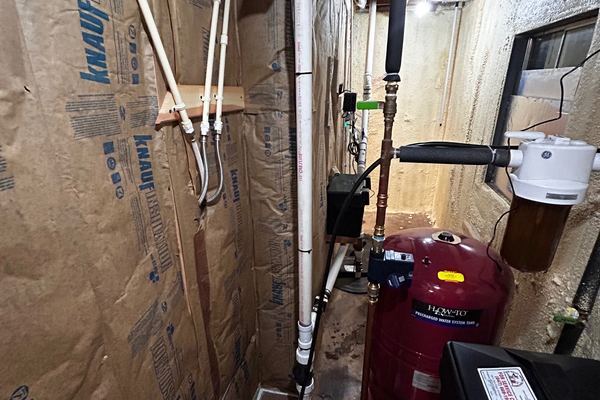 sump pump battery backup system in St. Charles&nbsp;IL